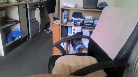 Snapshot of poshman65 chatting on July 13, 9:12 am poshman65 online show from July 13, 9:12 am
