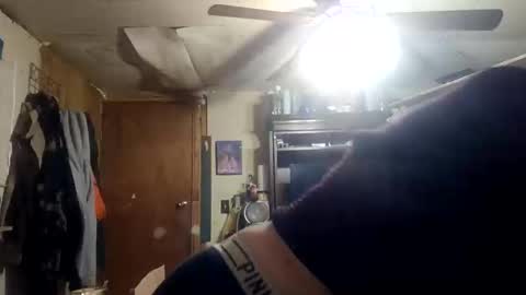 Snapshot of potsymcstoner chatting on November 3, 12:57 am potsymcstoner online show from November 3, 12:57 am