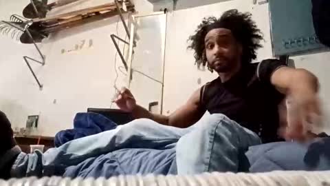 PipeLayerPlayer007 online show from February 19, 8:27 pm