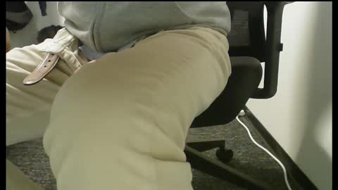 ConchilDog online show from November 24, 5:12 pm