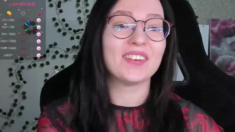 Robyn online show from February 24, 3:43 pm