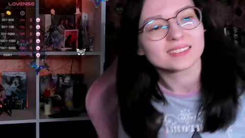 Snapshot of power_robynn chatting on June 4, 10:54 am Robyn online show from June 4, 10:54 am