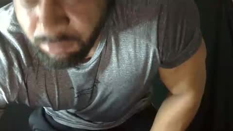 Snapshot of powerdmuscle chatting on May 3, 11:22 pm powerdmuscle online show from May 3, 11:22 pm