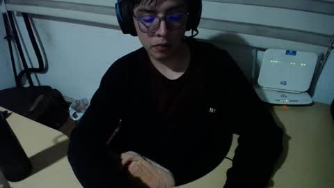 powerfulzeus2 online show from October 15, 2:33 am