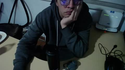 powerfulzeus2 online show from October 31, 2:01 am