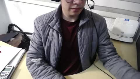 powerfulzeus2 online show from November 11, 2:00 am