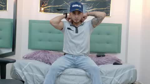   online show from July 8, 3:44 am