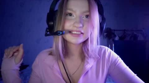 Snapshot of pr_in_cess_ chatting on September 21, 8:21 pm pr_in_cess_ online show from September 21, 8:21 pm