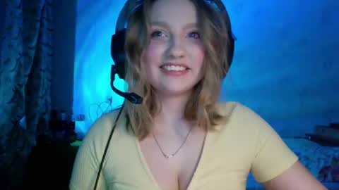 pr_in_cess_ online show from June 10, 9:03 pm