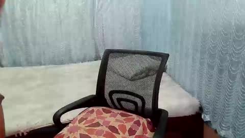 Snapshot of precious_athena chatting on September 16, 10:27 am precious_athena online show from September 16, 10:27 am