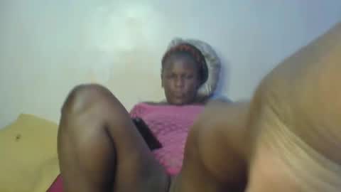 Snapshot of precious_diva chatting on January 3, 7:38 am precious_diva online show from January 3, 7:38 am