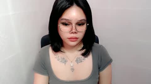 MAXXINE online show from December 8, 11:29 pm