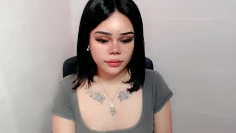 MAXXINE online show from December 9, 8:44 pm