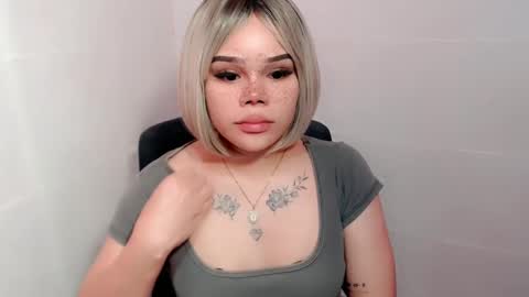 MAXXINE online show from January 18, 10:17 pm