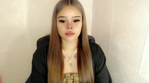 MAXXINE online show from February 17, 11:02 am