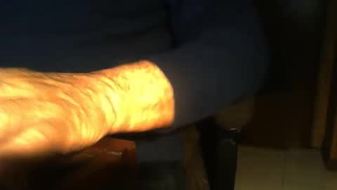 predator19491 online show from February 11, 7:13 am