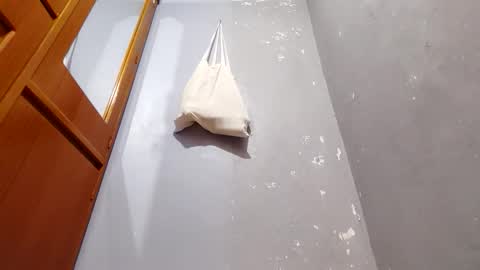 Snapshot of preetydinah chatting on December 9, 11:56 pm Dinah online show from December 9, 11:56 pm