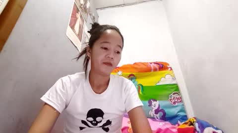 Snapshot of preetydinah chatting on February 9, 11:15 pm Dinah online show from February 9, 11:15 pm