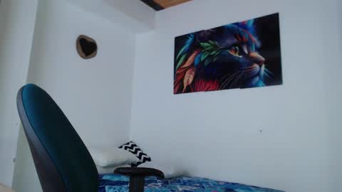 ---- online show from December 2, 6:47 pm