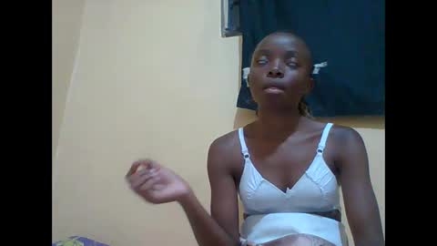 Snapshot of prekky chatting on February 8, 7:28 pm lynn online show from February 8, 7:28 pm