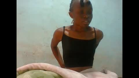 Snapshot of prekky chatting on February 17, 7:31 pm lynn online show from February 17, 7:31 pm