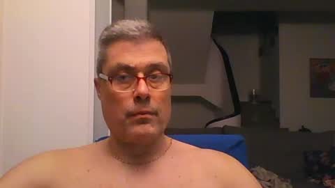 prendimisubito online show from March 31, 9:15 pm