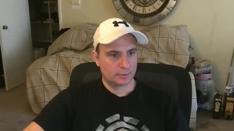 Snapshot of preppyguyintokink1 chatting on November 8, 6:40 pm preppyguyintokink1 online show from November 8, 6:40 pm