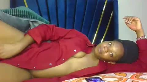 Snapshot of pretty8871 chatting on January 17, 3:22 am Pretty online show from January 17, 3:22 am