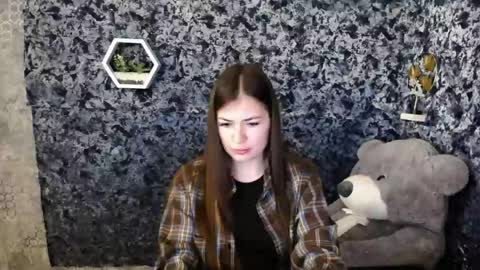 Snapshot of pretty_angell_ chatting on May 26, 9:27 am anna online show from May 26, 9:27 am