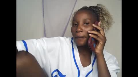 Snapshot of pretty_ass07 chatting on May 22, 8:21 am pretty_ass07 online show from May 22, 8:21 am