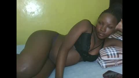 Anne online show from April 19, 12:48 pm