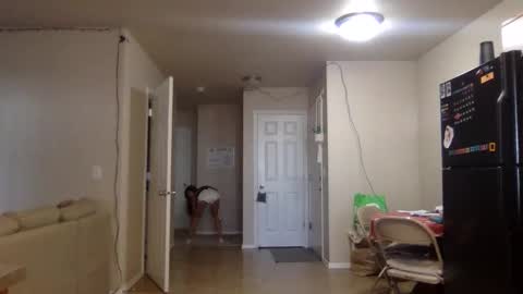 pretty_girl828687 online show from October 20, 7:36 pm