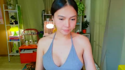 Kim online show from April 20, 3:20 am