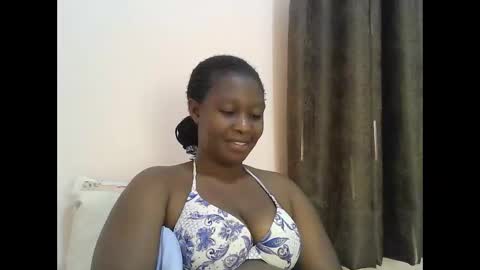 Snapshot of pretty_kylah chatting on February 11, 2:00 pm pretty_kylah online show from February 11, 2:00 pm