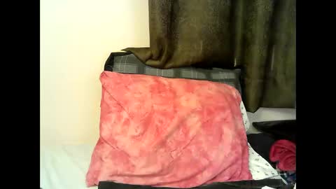 Snapshot of pretty_kylah chatting on March 19, 1:48 pm pretty_kylah online show from March 19, 1:48 pm