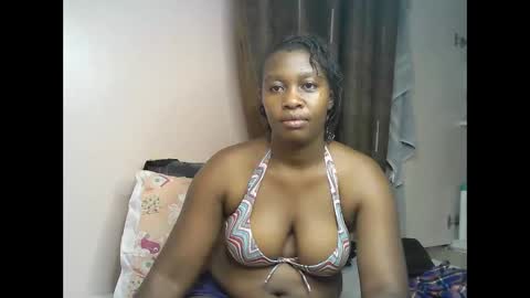 Snapshot of pretty_kylah chatting on April 2, 2:37 pm pretty_kylah online show from April 2, 2:37 pm