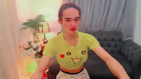 Snapshot of pretty_lady_kitty chatting on February 10, 3:32 am pretty_lady_kitty online show from February 10, 3:32 am