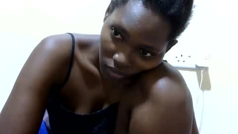 pretty_leila1 online show from May 21, 5:14 am