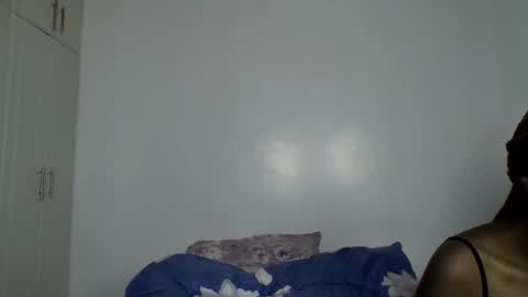 pretty luv1 online show from January 10, 6:42 pm