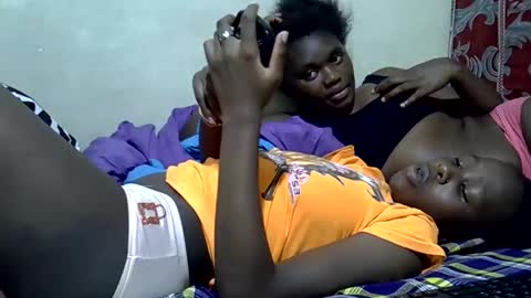 Snapshot of pretty_melan chatting on February 24, 10:08 pm pretty_melan online show from February 24, 10:08 pm