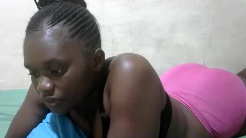 Snapshot of pretty_melan chatting on March 18, 8:23 pm pretty_melan online show from March 18, 8:23 pm