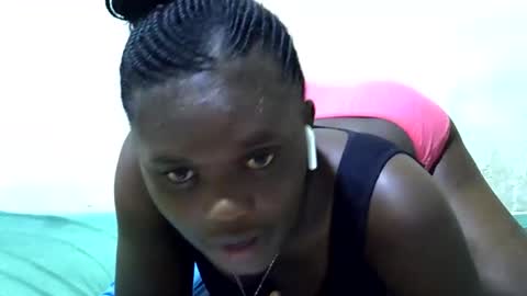 Snapshot of pretty_melan chatting on March 19, 9:52 pm pretty_melan online show from March 19, 9:52 pm