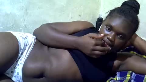 Snapshot of pretty_melan chatting on April 4, 9:12 pm pretty_melan online show from April 4, 9:12 pm