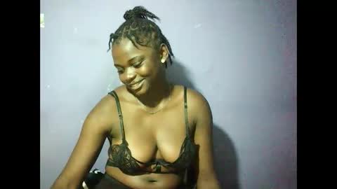 Snapshot of pretty_melinda2 chatting on March 2, 4:53 pm Mary Melinda online show from March 2, 4:53 pm