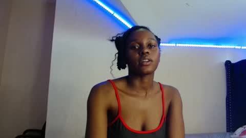 Snapshot of pretty_nyra chatting on April 23, 6:03 am Nyra online show from April 23, 6:03 am