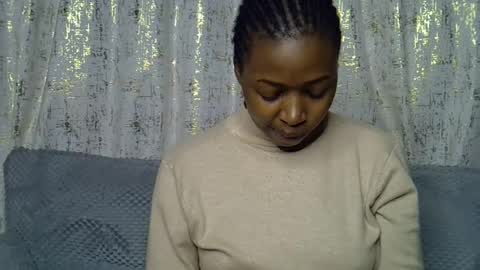 pretty_petite24 online show from July 13, 9:17 pm