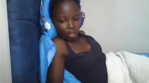 pretty_petite_ebony online show from February 6, 9:45 am