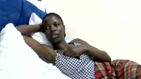 pretty_petite_ebony online show from July 15, 6:46 pm