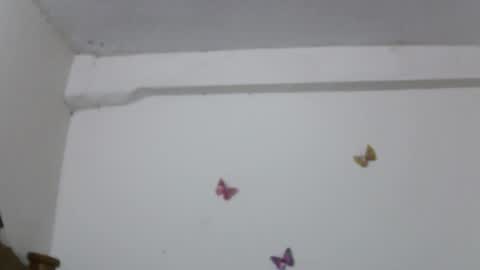 Snapshot of pretty_rose_ chatting on March 15, 6:30 am Rose online show from March 15, 6:30 am