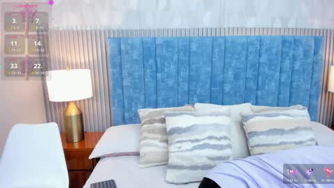 Daisy Flower online show from October 24, 1:35 am